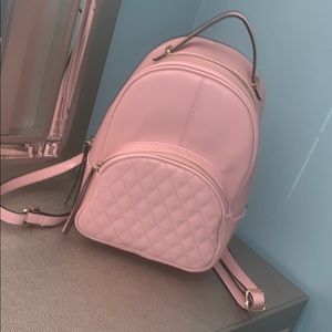 MM backpack in pink 💖
